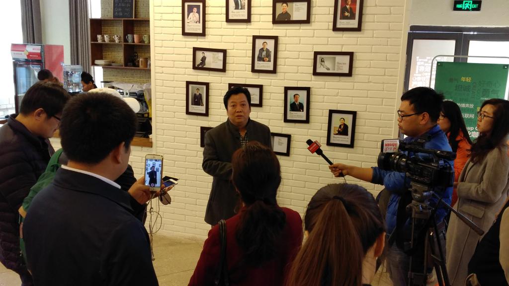 杨勇接受媒体采访